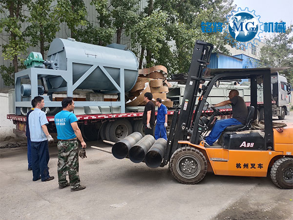 浙江臺(tái)州干粉砂漿生產(chǎn)線發(fā)貨場景圖